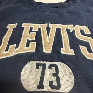 Levi's Dark Blue Crewneck with Cream Logo